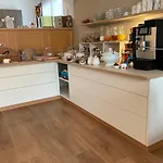 Siesta, Park & Pool Living 3* لوزون