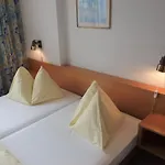 شقة فندقية Siesta, Park & Pool Living 3*