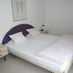 Siesta, Park & Pool Living شقة فندقية