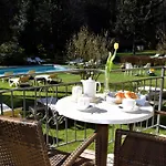 Siesta, Park & Pool Living 公寓式酒店