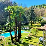 Siesta, Park & Pool Living 3*