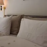 Siesta, Park & Pool Living 3* 卢松