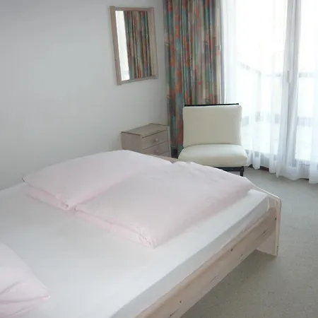 Garni Siesta Park Aparthotel 3*