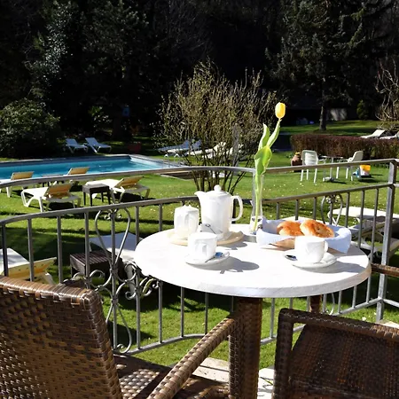 Siesta, Park & Pool Living Apartmanhotel