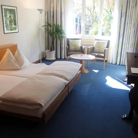 Siesta, Park & Pool Living アパートホテル ロゾネ