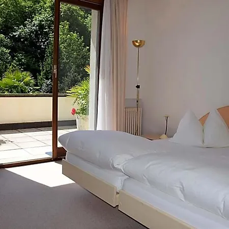 Siesta, Park & Pool Living Apartahotel Losone