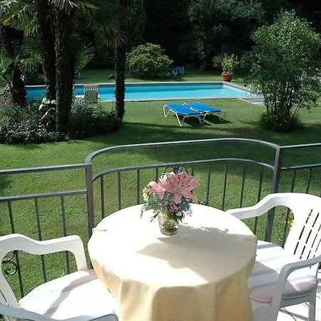 Garni Siesta Park