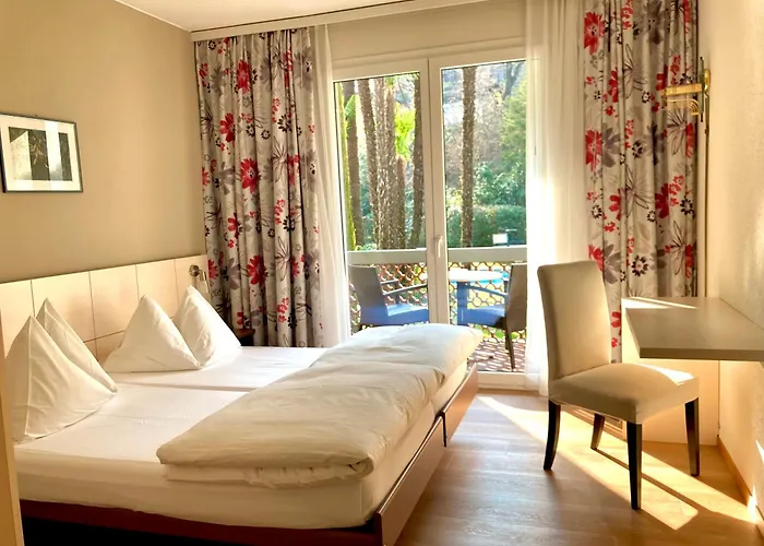 Siesta, Park & Pool Living Hotel apartamentowy 3*