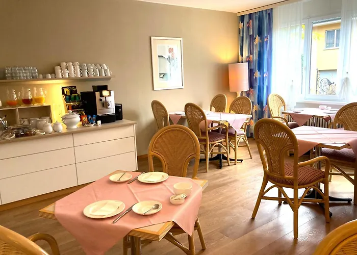 Ξενοδοχείο με διαμερίσματα Siesta, Park & Pool Living