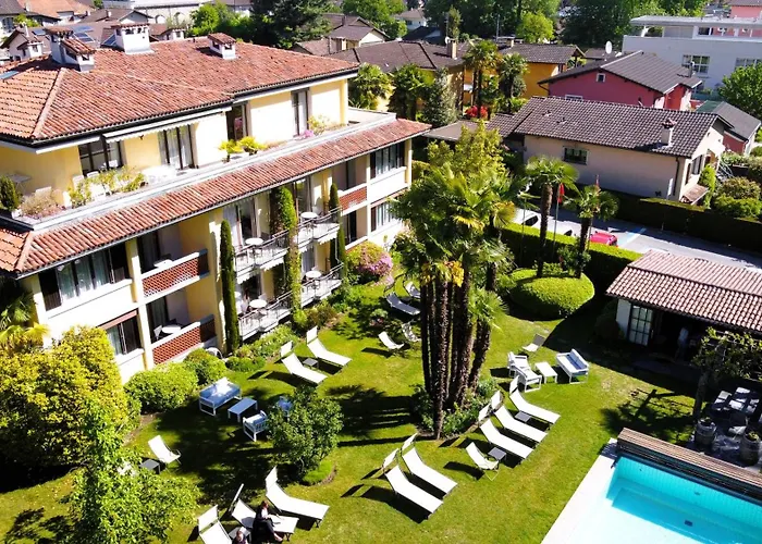 Ξενοδοχείο με διαμερίσματα Siesta, Park & Pool Living