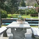 Siesta, Park & Pool Living Lägenhetshotell Losone