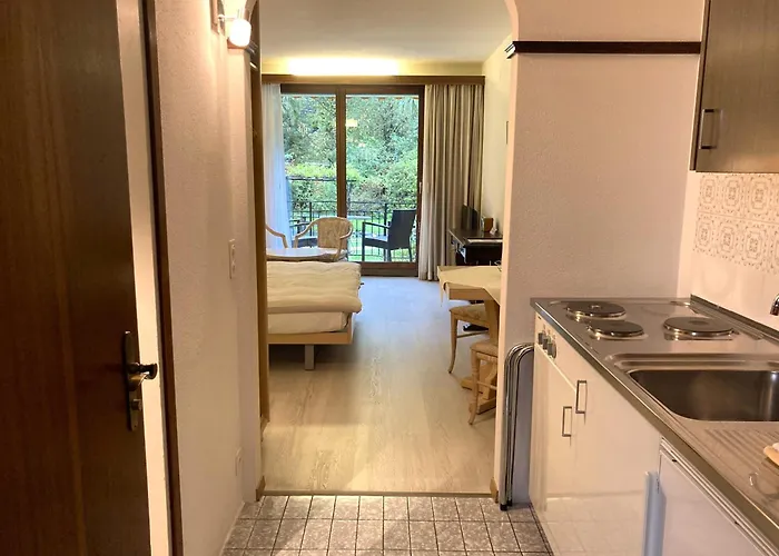 Siesta, Park & Pool Living 3* ロゾネ